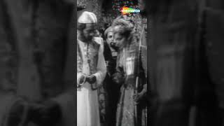 Razia Sultan Movie Ka Best Scene 01  Nirupa Roy Jairaj Kamran  shorts classic ytshorts [upl. by Niar]