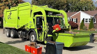 ExGFL “007” Mack LR Heil Carry Can Garbage Truck on Manual Recycle [upl. by Grier]