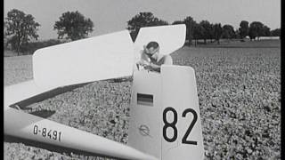 WGC World Gliding Championships 1968 Leszno Polen Segelflugweltmeisterschaften 1968 ZDF Beitrag [upl. by Watt75]