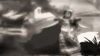 Little Egypt Dances for Edison 1896 [upl. by Notlrak]