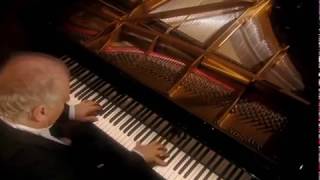 Daniel Barenboim  Moonlight sonata  3ºmov Presto agitato HQ [upl. by Yborian]