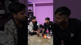 Shear karo aapne dosto ko😅😂explorepage comedy funny chintusharma [upl. by Laamak]