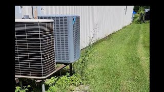 1994 Lennox Total Comfort And Brand New 2022 Daikin Air conditioner are Straightcool Unit [upl. by Yonah255]