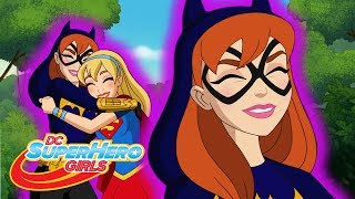 O melhor da Batgirl  DC Super Hero Girls Brasil [upl. by Relyk690]