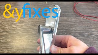 HOW TO FIX Floppy Door Handle Persimmon Homes 2018 [upl. by Anderegg]