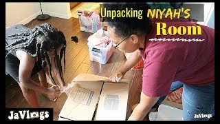 Unpacking Niyahs Room  Family Vlogs  JaVlogs [upl. by Aved]