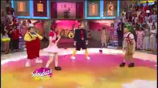 El Chavo Animado show en vivo La vecindad del chavoPresentación en Sabadazo [upl. by Eeladnerb]