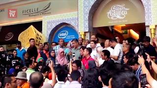 Low Yat scuffle PKR and DAP leaders on protests [upl. by Ahseid515]