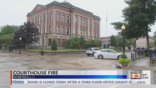 First responders battle Piatt County Courthouse fire Tuesday morning [upl. by Kazue311]