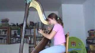 Céline joue le Canon de Pachelbel à la harpe [upl. by Dnalkrik864]