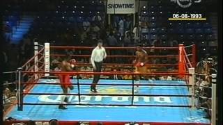 Julian Jackson vs Carlton Haywood [upl. by Mariel]