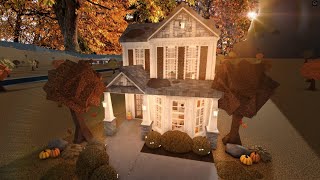 bloxburg  🦋 affordable two story autumn cottage ꒰ no advanced placing build amp tour ꒱ [upl. by Davidoff211]