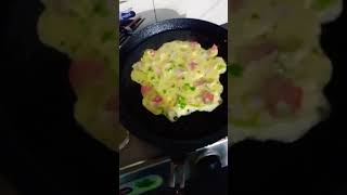 Morning breakfast masala omlet 😋cookingshorts Priya kitchen 🍜 [upl. by Sirromad]