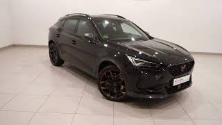 Cupra Formentor VZ5 Akrapovic Negro 390cv [upl. by Anirok]