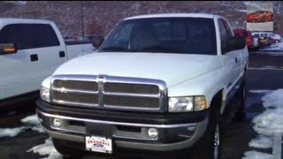 2001 Dodge Ram 1500 V8 short tour start up exhaust interior exterior [upl. by Seale]