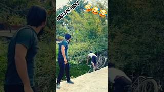 Kaha gir gaye 🤣😅😂 short viral funny comedy [upl. by Sib]