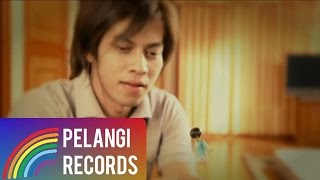 Matta  Pacarku Yang Cantik Official Music Video [upl. by Ycnan]