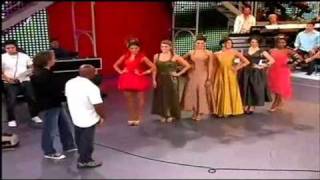 Desfile das Bailarinas do Faustão  19122010wmv [upl. by Schenck]