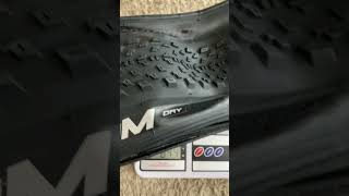 Pneu Chaoyang Phantom DRY 644g Bike Tire [upl. by Evars]