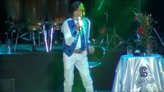 Camilo Sesto  Enamorate de mi en vivo  Chile 2015 [upl. by Fredrick]