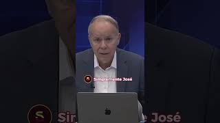 Ciudadanos le gritan mentiroso y pseudoperiodista a Ciro Gómez Leyva shorts [upl. by Ecydnak]