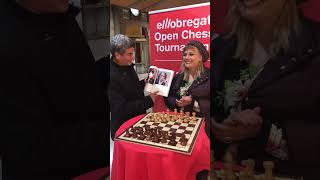 Entrevistamos a Nistal Mayorga pintora oficial de eobregat Open Chess [upl. by Hasin600]