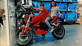 Aventuras de Den en Moto  Los mejores juegos de Motos para Niños [upl. by Hgielrebmik117]