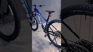 Trek Roscoe 8 hardtail mtb [upl. by Acyssej112]