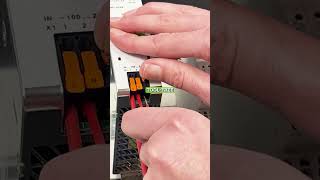 Powerful Compact AND Tool Free Wiring  The WAGO ECO 2 PSU [upl. by Thorstein424]