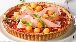 Recette  Tarte fine à la tomate jambon cru amp melon [upl. by Schwenk]