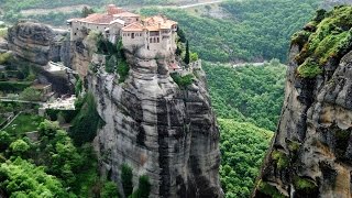 Meteora  Patrimonio de la Humanidad  Grecia [upl. by Jaime]