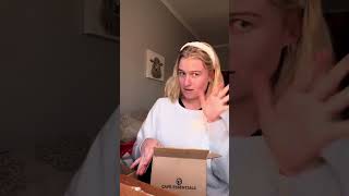 Cape Essentials x Lieze  1 Hyaluronic Acid Serum  Pr Unboxing  Skincare Unboxing  South Africa [upl. by Sandler]