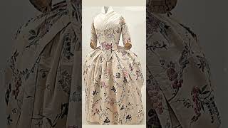 Robe a langlaise 1780 [upl. by Farrel]