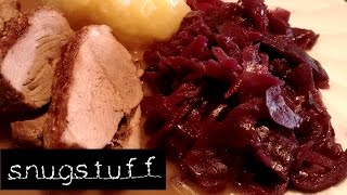 Blaukraut  Rotkohl verfeinert mit Äpfeln und Preiselbeeren  Rezept  Episode 0016 [upl. by Durgy404]