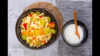 Obstsalat für Kinder mit Naturjoghurt [upl. by Zeeba163]