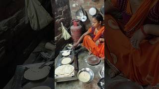 bhojan banate huerotikaushilya khanashortsviral reels shorts short viral [upl. by Lavina923]