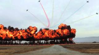 California Intl Airshow 2015  Patriots Jet Team WALL OF FIRE [upl. by Beitch]