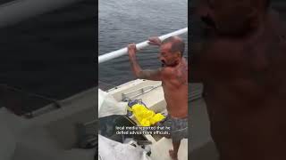 Florida man “Lieutenant Dan” Joseph Malinowski refuses to leave boat as Hurricane Milton hits [upl. by Hampton]