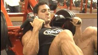 Bodybuilder Armon Adibi trains legs [upl. by Isidor]