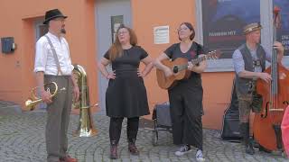 d r u m h e r u m 19052024 3 Minuten quotLivequot mit der Band KUPFADACHA aus Rosenheim [upl. by Westberg]