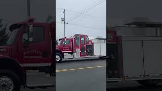 New Bonavista Volunteer fire department pumper using HiLo in a Parade back to station [upl. by Milty636]