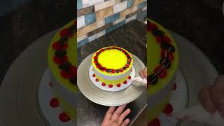 Amazing Cake Design Vanilla Pineapple cake cakedecorating ytshorts vannila ytviral cakes [upl. by Weirick281]