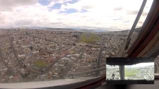 Circling approach and landing SEQU old Quito airport Mariscal Sucre Equador RWY17 MD11 [upl. by Wayne]