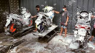 THE PROFESSIONAL MOTORCYCLE DETAILING [upl. by Dougall]