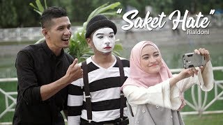 Saket Hate  RIALDONI Official Video Klip [upl. by Lenora947]