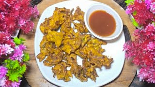 प्याज़ से झटपट बनाए स्वादिष्ट नाश्ता  Kanda Bhajiya  At Home  video food viral pyaazkepakode [upl. by Nylzaj]