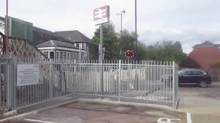 Petersfield Level Crossing And X38 Bus To Cowplaln [upl. by Bowe874]