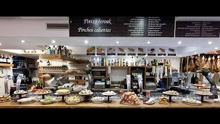 La Barra de pintxos de Casa Bartolo Etxea Un cásico en la parte vieja donostiarra [upl. by Adnahcal]