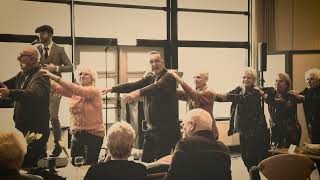 👵🎵👴 Live muziek bij verzorgingshuizen Zonnebloem KBO en andere events voor ouderen  senioren [upl. by Eramal]