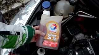 Weekly Checks Ep 3  Power steering fluid level Peugeot Citroen [upl. by Dennard]